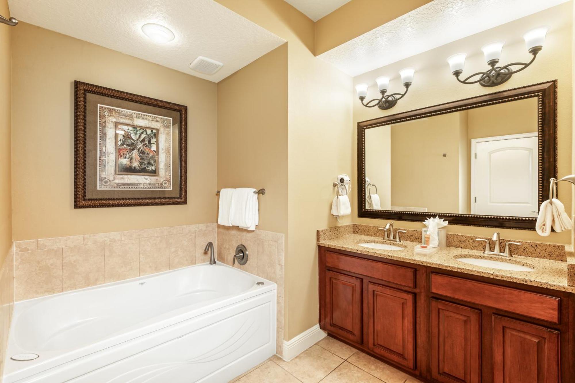 Three-Bedroom Lake View
