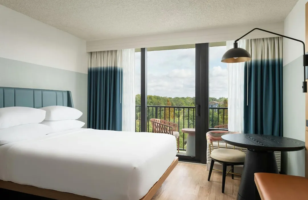 Sheraton Orlando Lake Buena Vista Resort - Newly Renovated!-1