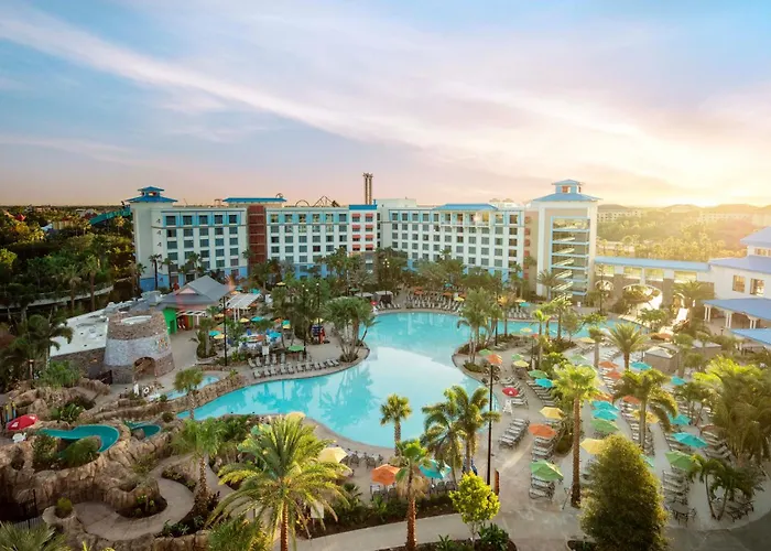 Jacuzzi hotel: Universal'S Loews Sapphire Falls Resort